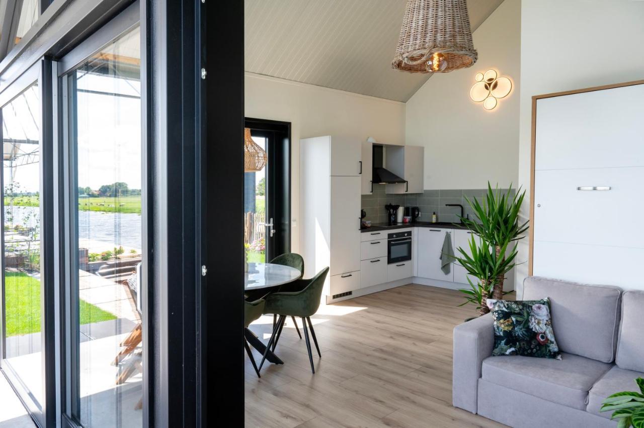 4 To 6 Persons Waterfront Villa Roelofarendsveen Exterior photo